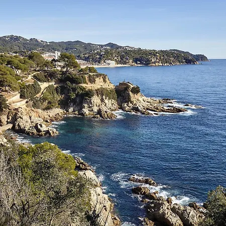 Vivalidays Lara - Fenals - Lloret de Mar